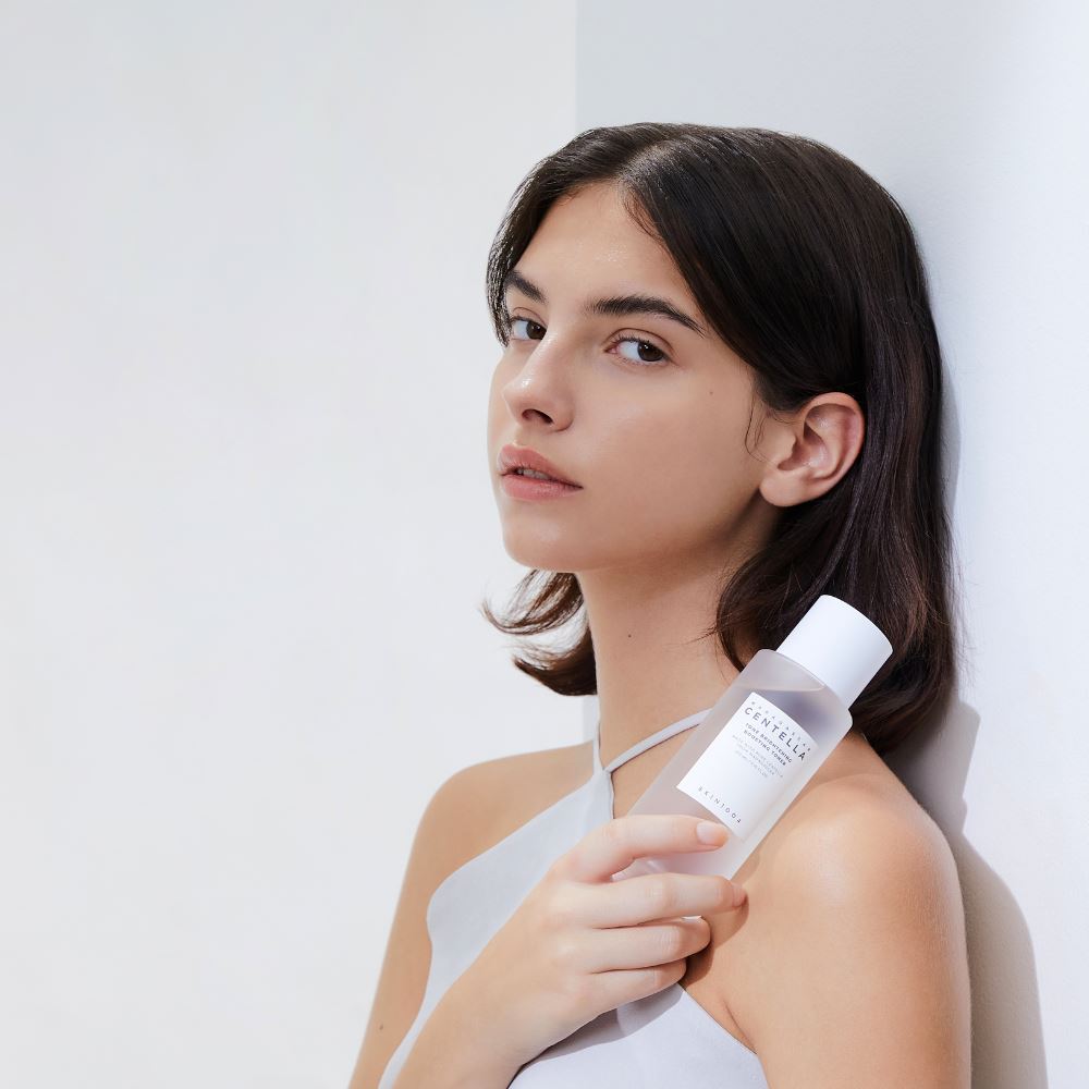 SKIN1004 Madagascar Centella Tone Brightening Boosting Toner 210ml — Wholesale